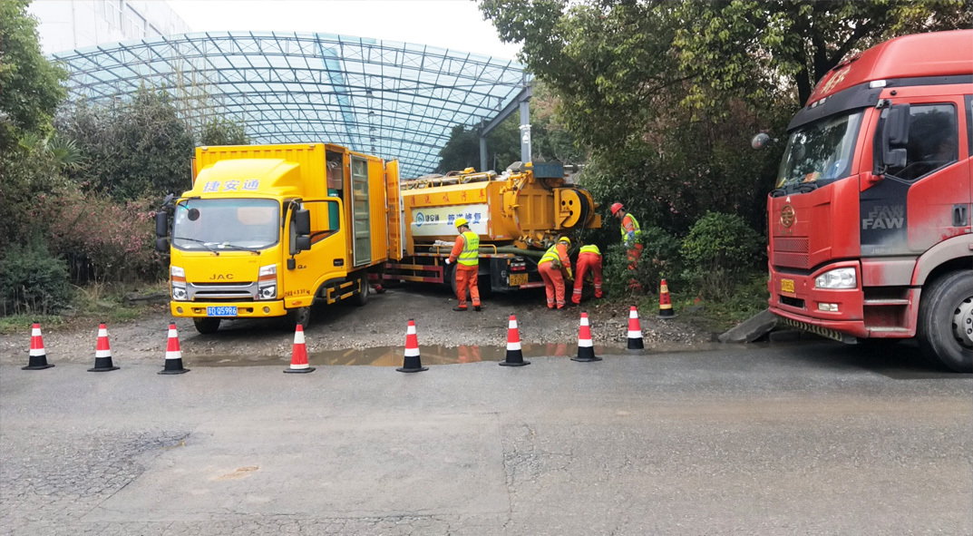 佛罗镇成区雨污水管网“四位一体”检测疏通项目